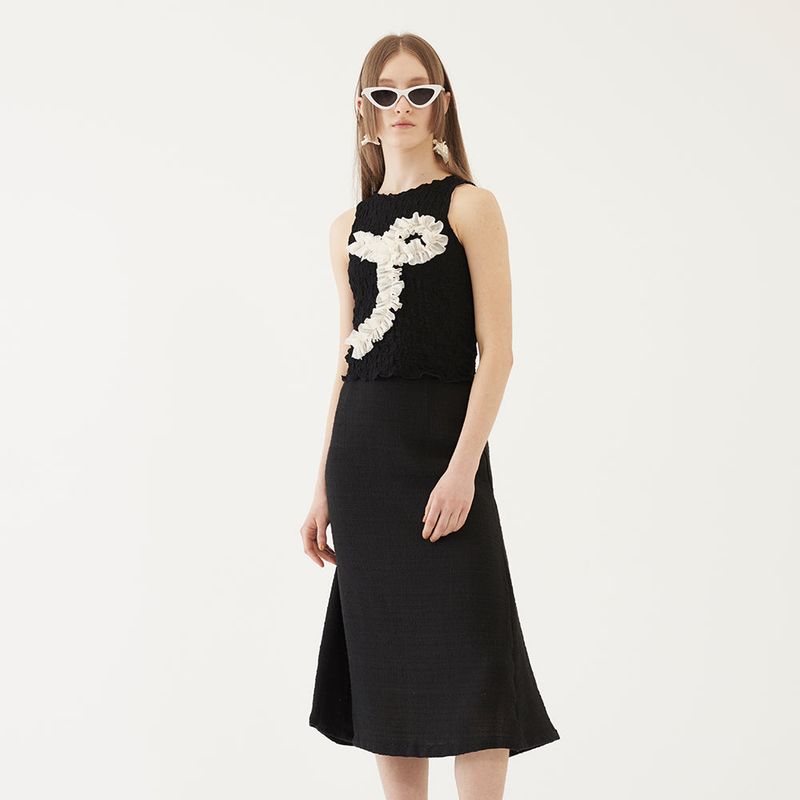 FRILL SLEEVELESS TOP (BLACK)