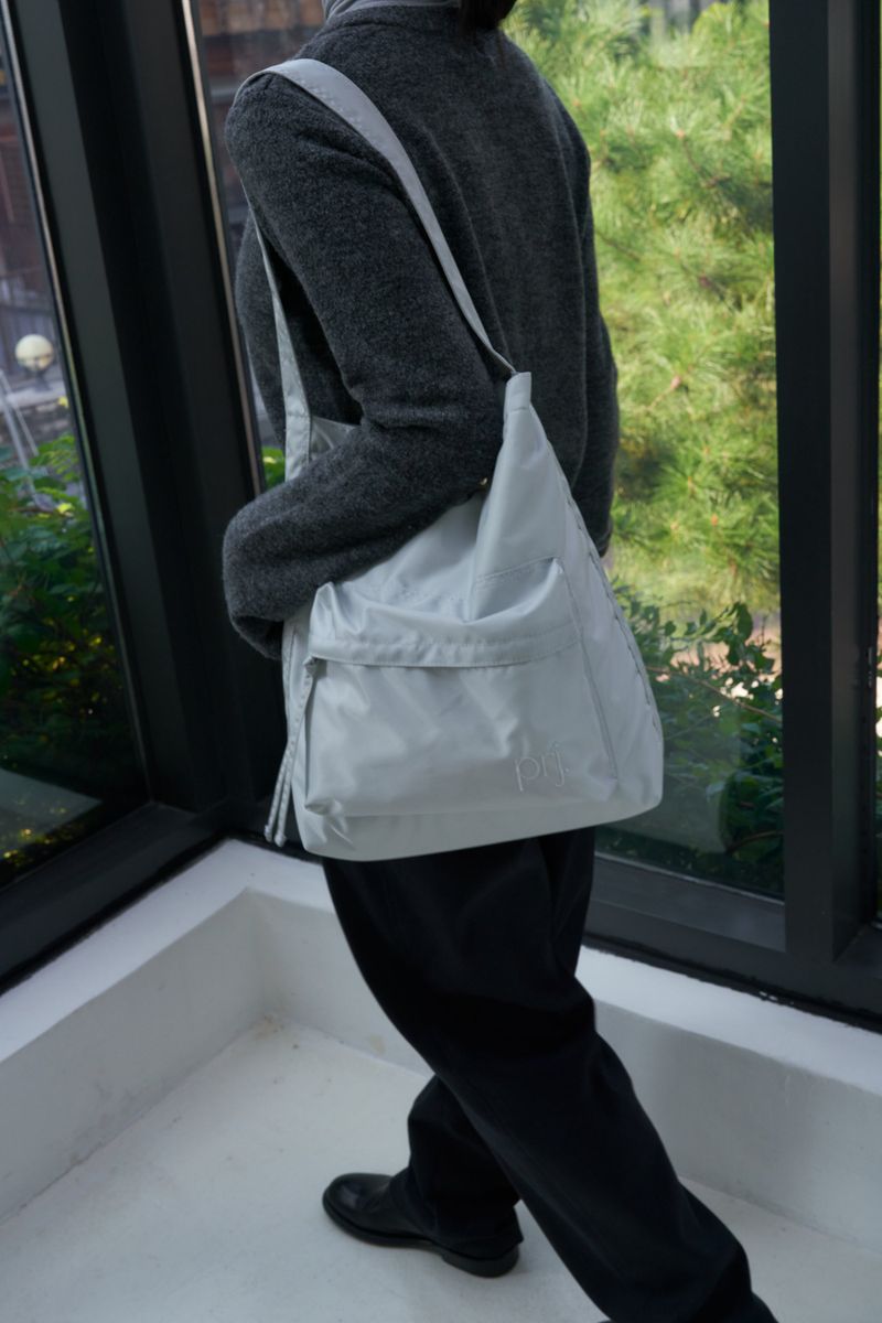 puff pocket padding bag (silver)