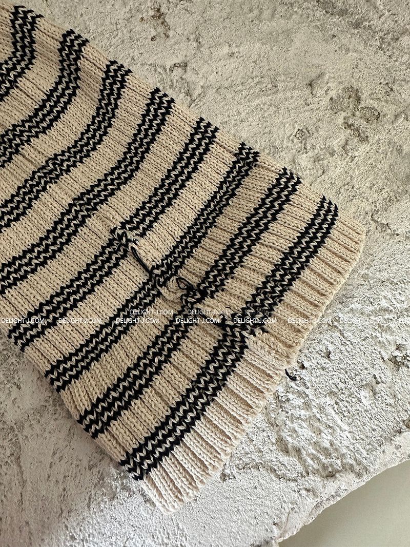 Stripe roll-up beanie