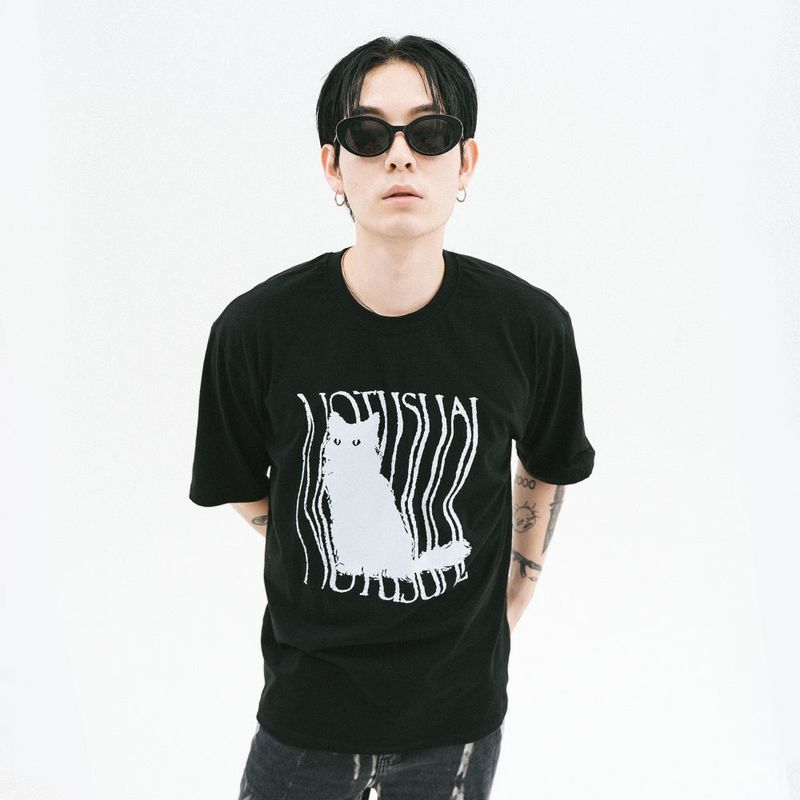 NOTUSUAL(ノットユージュアル)の「Rough Cat T-shirts - 5COLOR(Tops)」