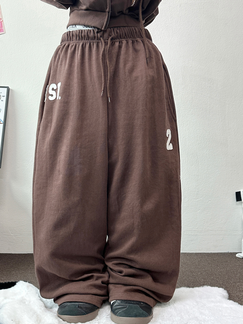 ストリートパッチフーディージップアップ🤎🤍🖤3COLOR