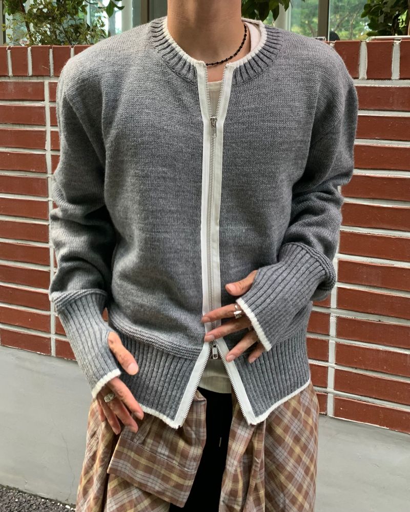 Fingerhole 2-Way Wool Knit Zip-up