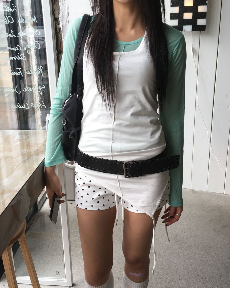 kyoive（コイブ）の「Unbalanced halter sleeveless（Tops）」