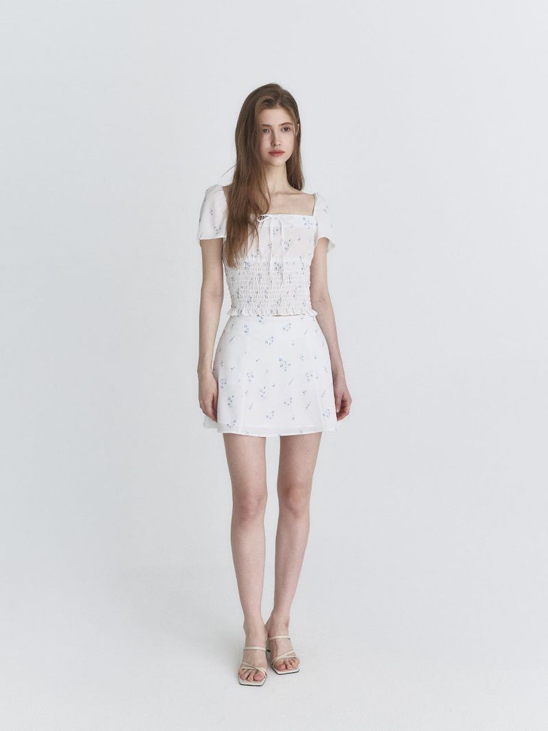 Floral puff blouse (White)