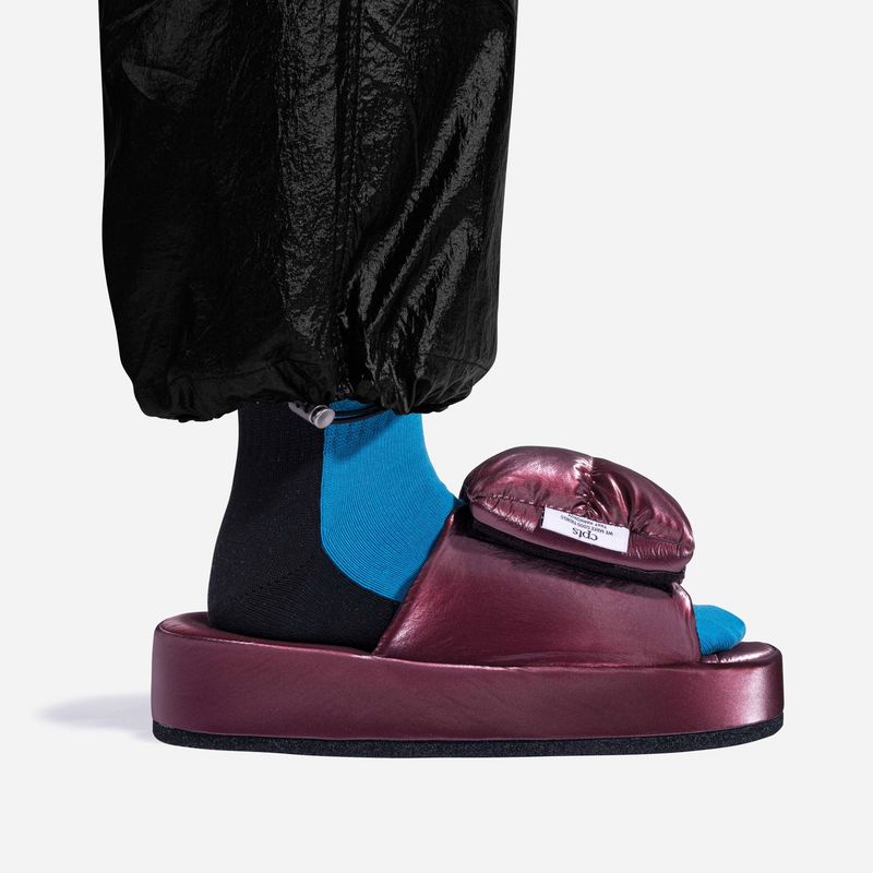  LIGHT CUSHIONED OFFICE & ROOM SHOES_BURGUNDY
