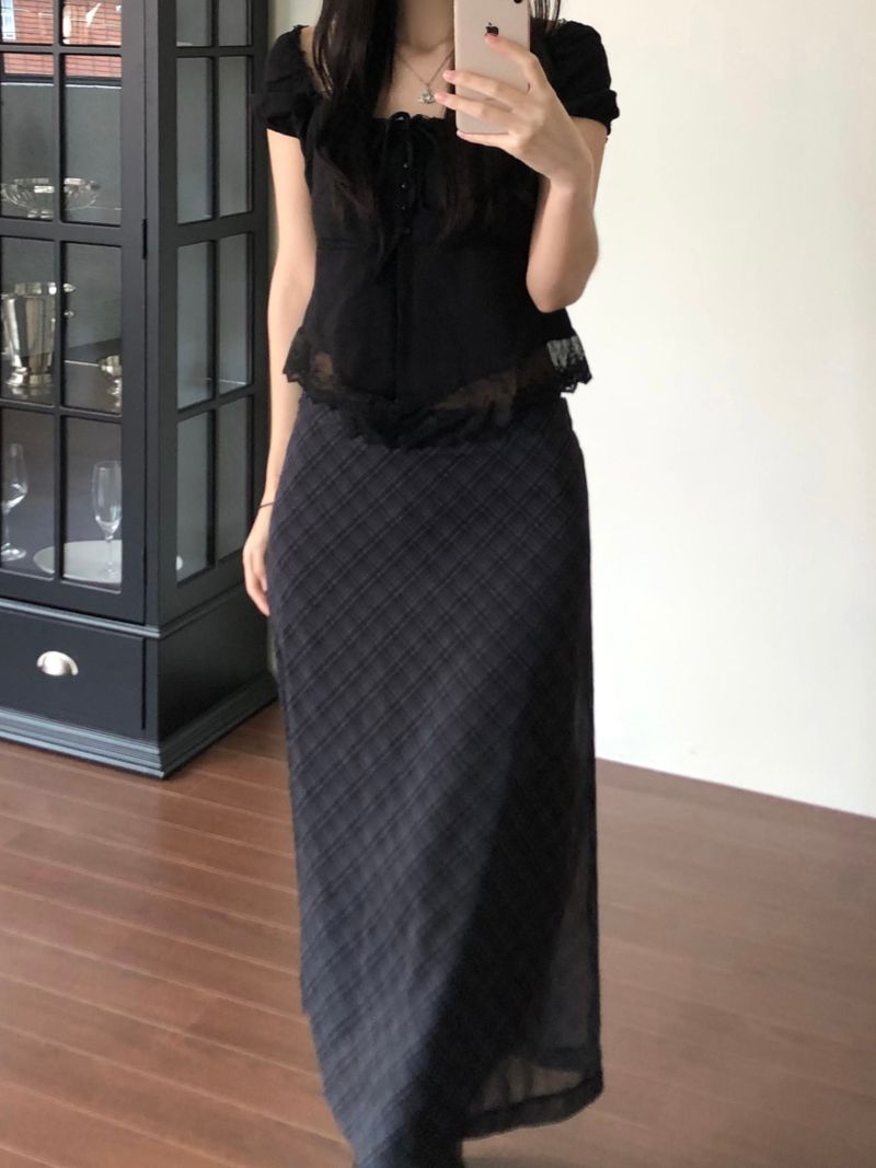 Hera frill blouse (2 colors)