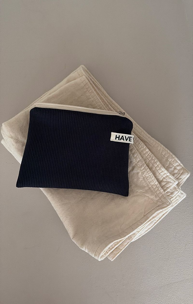 Ribbed flat pouch - navy , S size