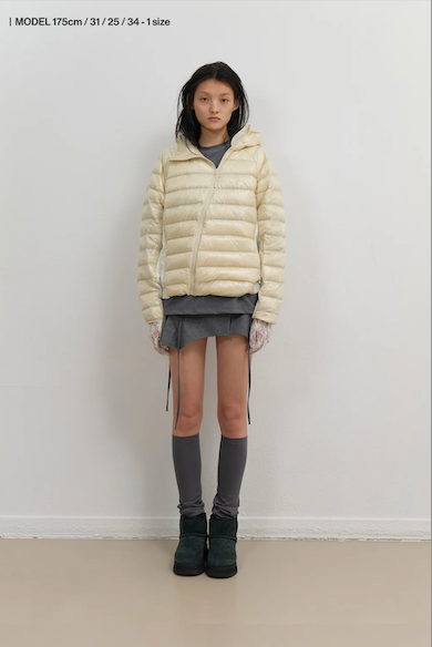 Light Down Hooded Jacket / Light Yellow