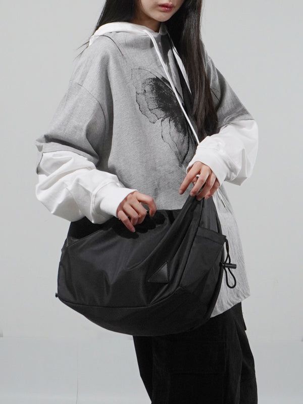 (UNISEX) Supple Shoulder Bag (with mini pouch)