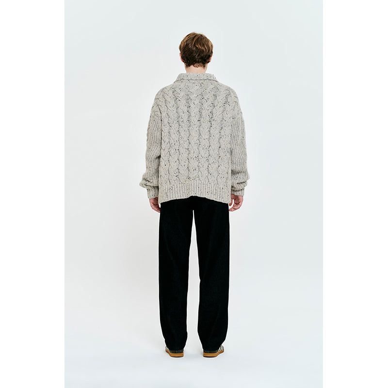UNI LOGO WAPPEN CABLE COLLAR KNIT ZIP UP [LIGHT GRAY]