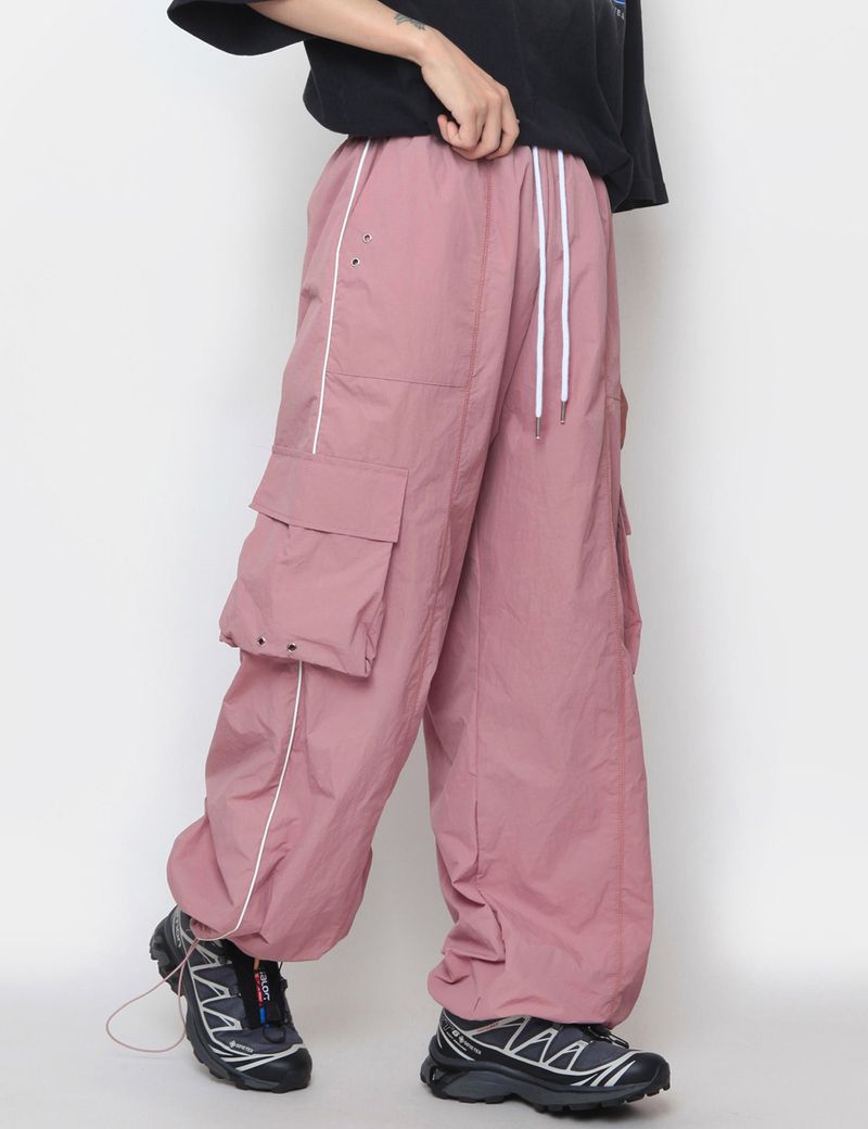 nutellike(ヌテールライク)の「Piping nylon cargo pants(Pants)」