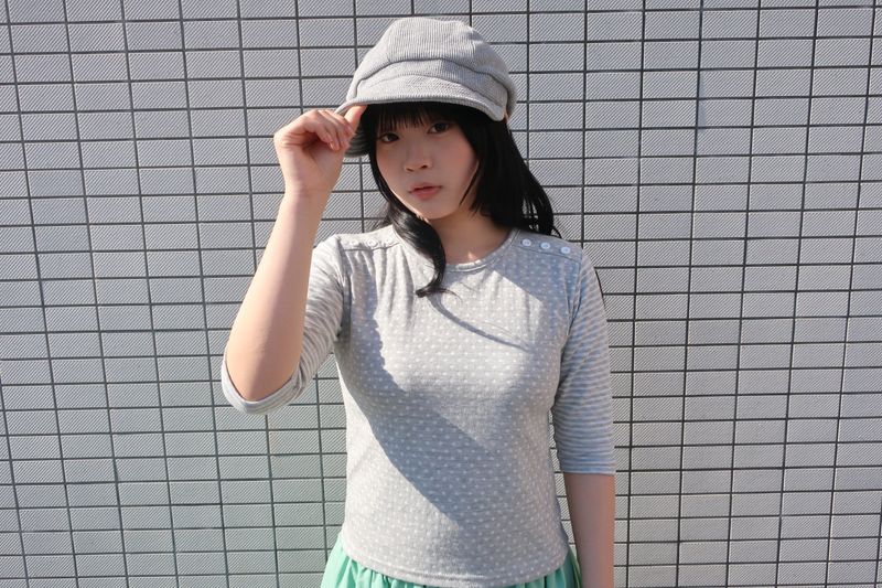 ボタンスリーブTシャツ