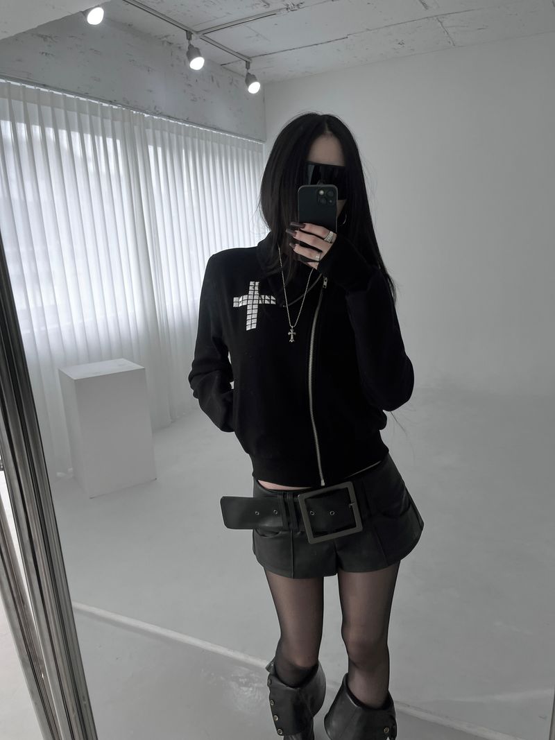 URBAN UNIQUE（アーバンユニーク）の「cross stud diagonal warmer zip-up (fleece-lined / 2color)（Tops）」