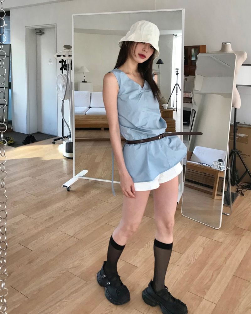 Belly hat