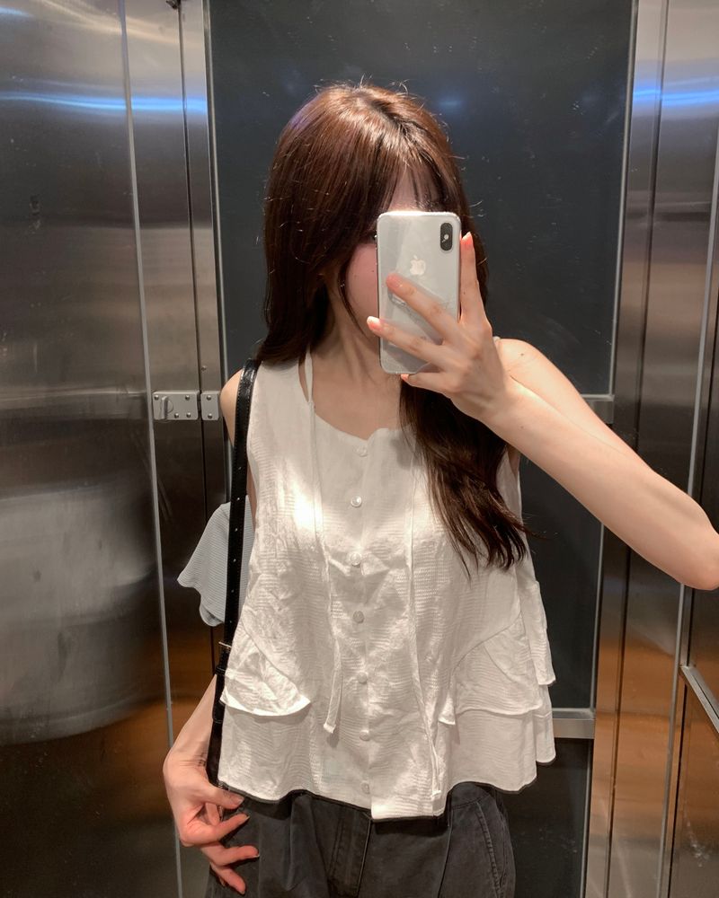 kyoive(コイブ)の「Sleeveless blouse(Tops)」