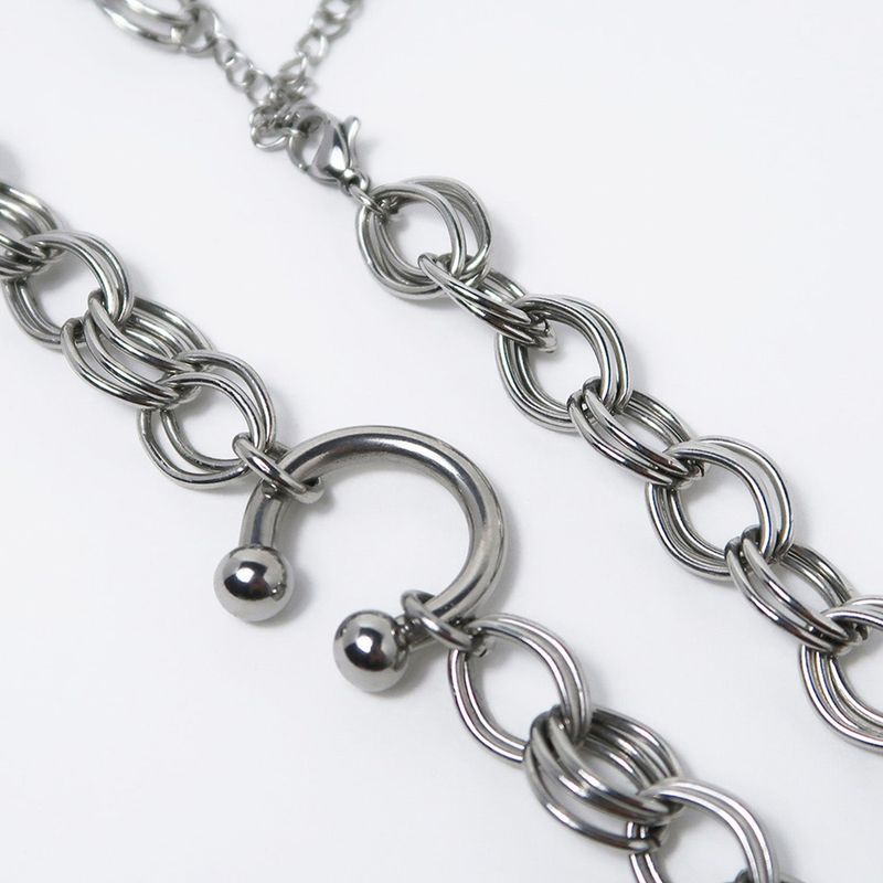 pierce shaped wave necklace