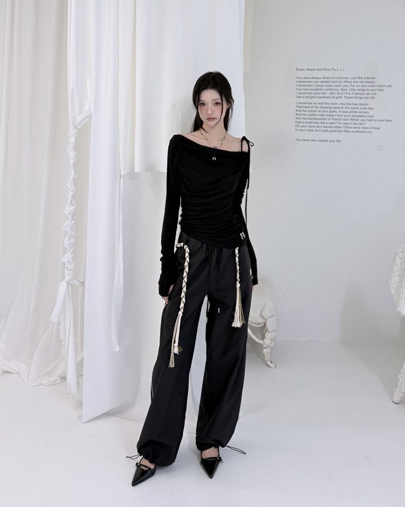 Newalrin emblem nylon wide Pants