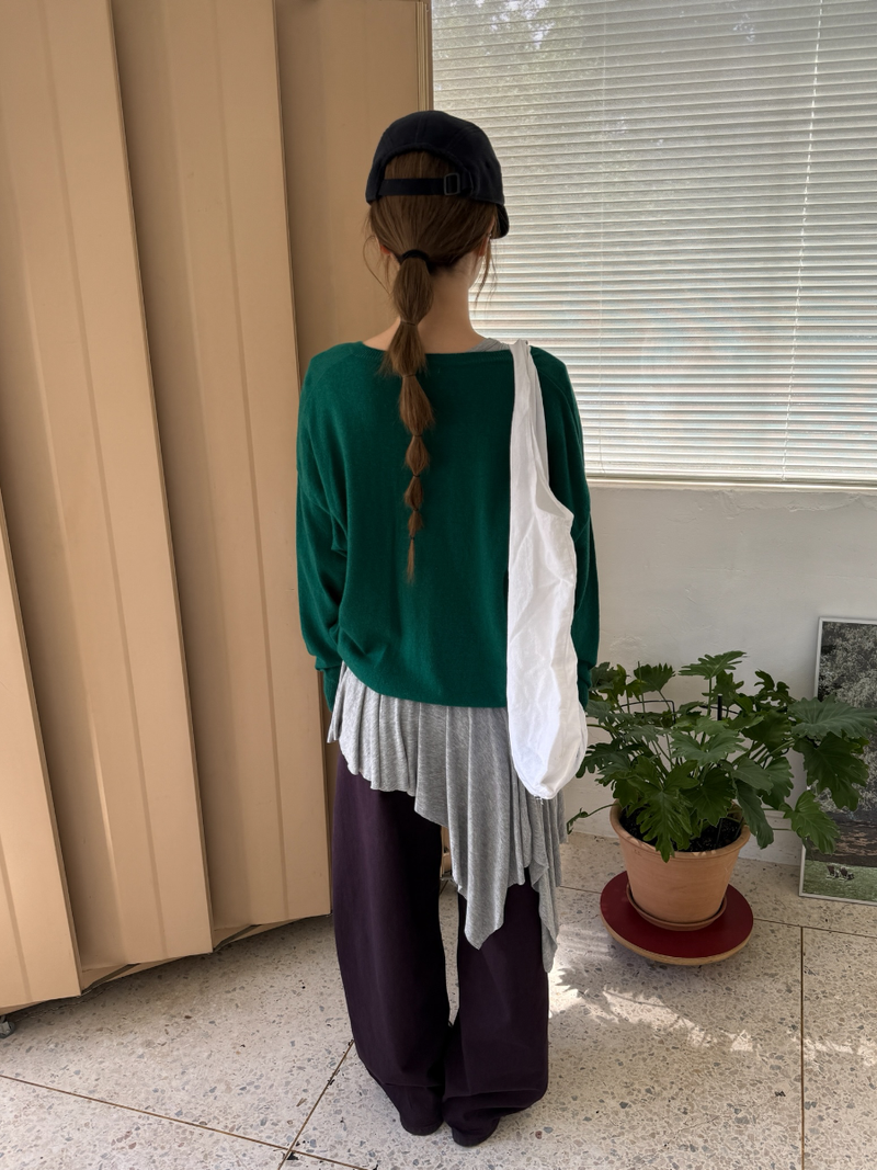v neck loose knit top