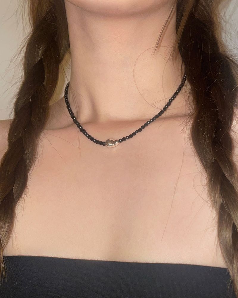 PEANUT ONYX NECKLACE
