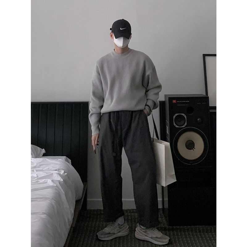Nus. Signature Heavy Knit