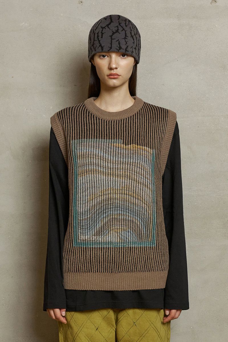 UNALLOYED（アナロイド）の「STRATUM KNIT VEST（Tops）」