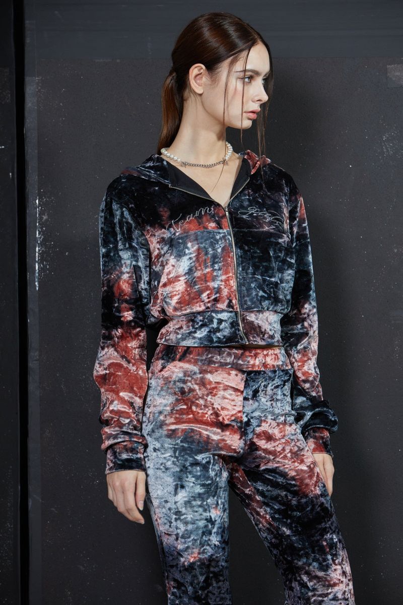 DYEING VELVET HOOD