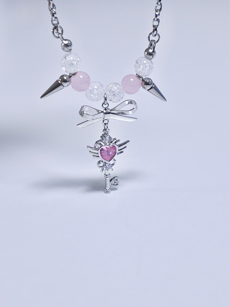 kitsch heart key cubic necklace