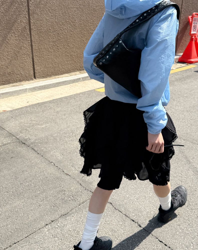 slit wind breaker