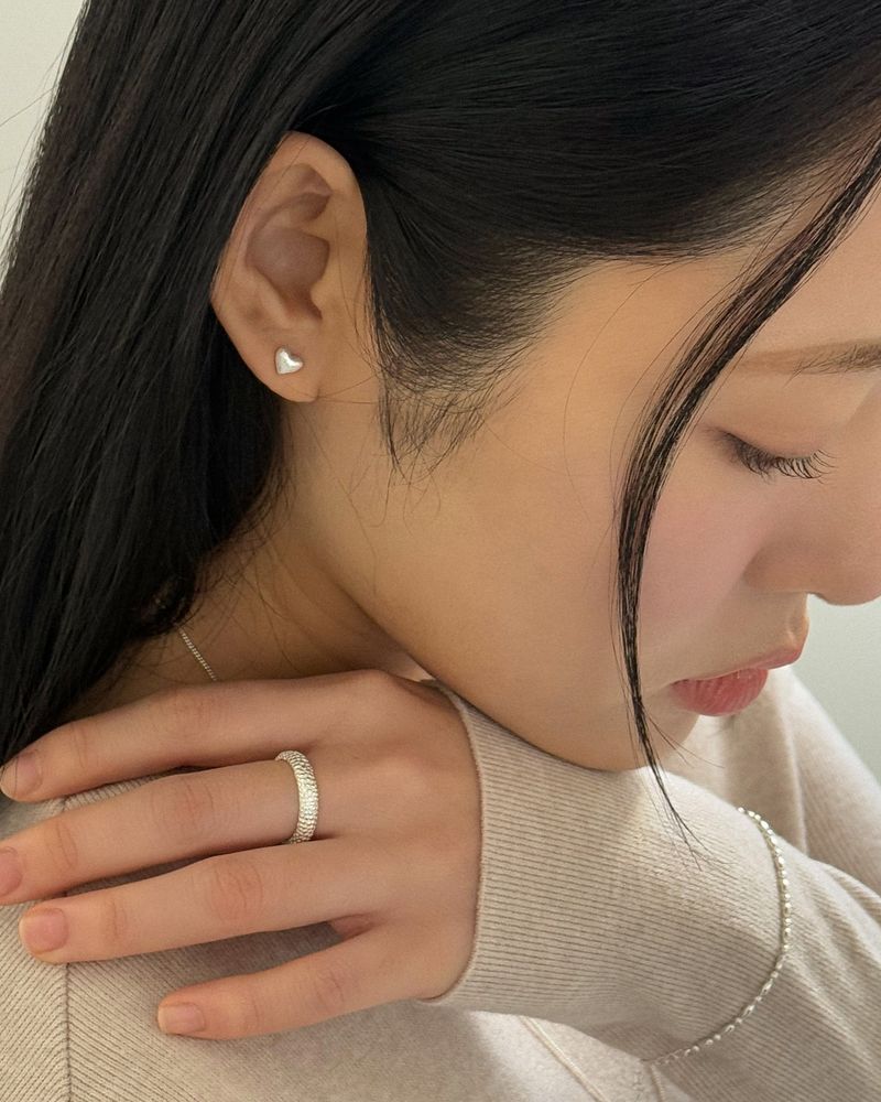 Sorbet heart earring (silver)