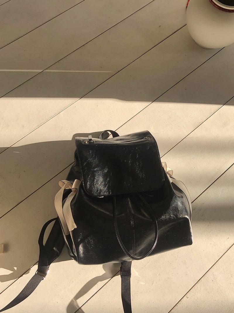 ovuni（オーブニ）の「Classic bow bakcpack_black（Bags）」