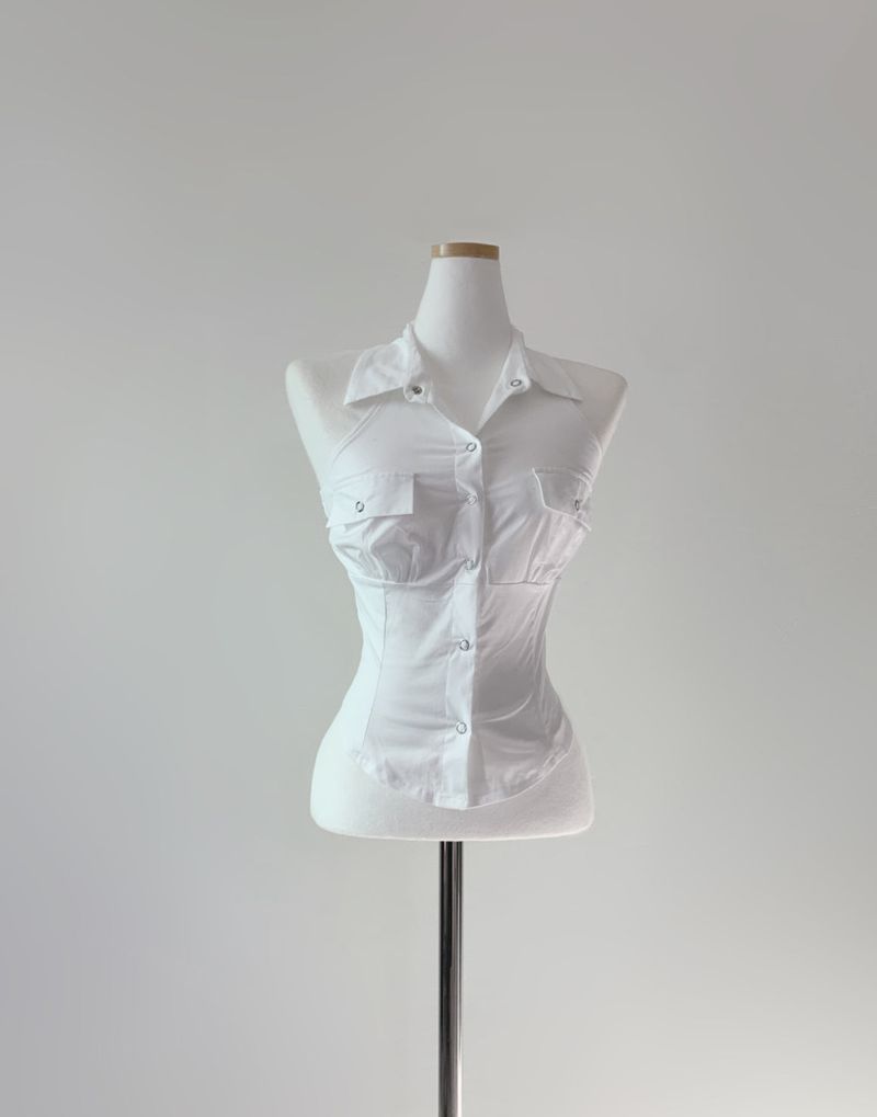 Eriso button halter top (white)