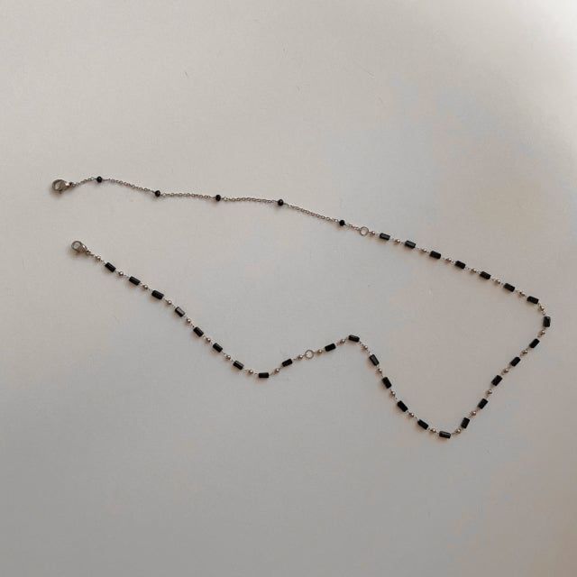 ub Mask Strap Two-Way Black Choker Necklace