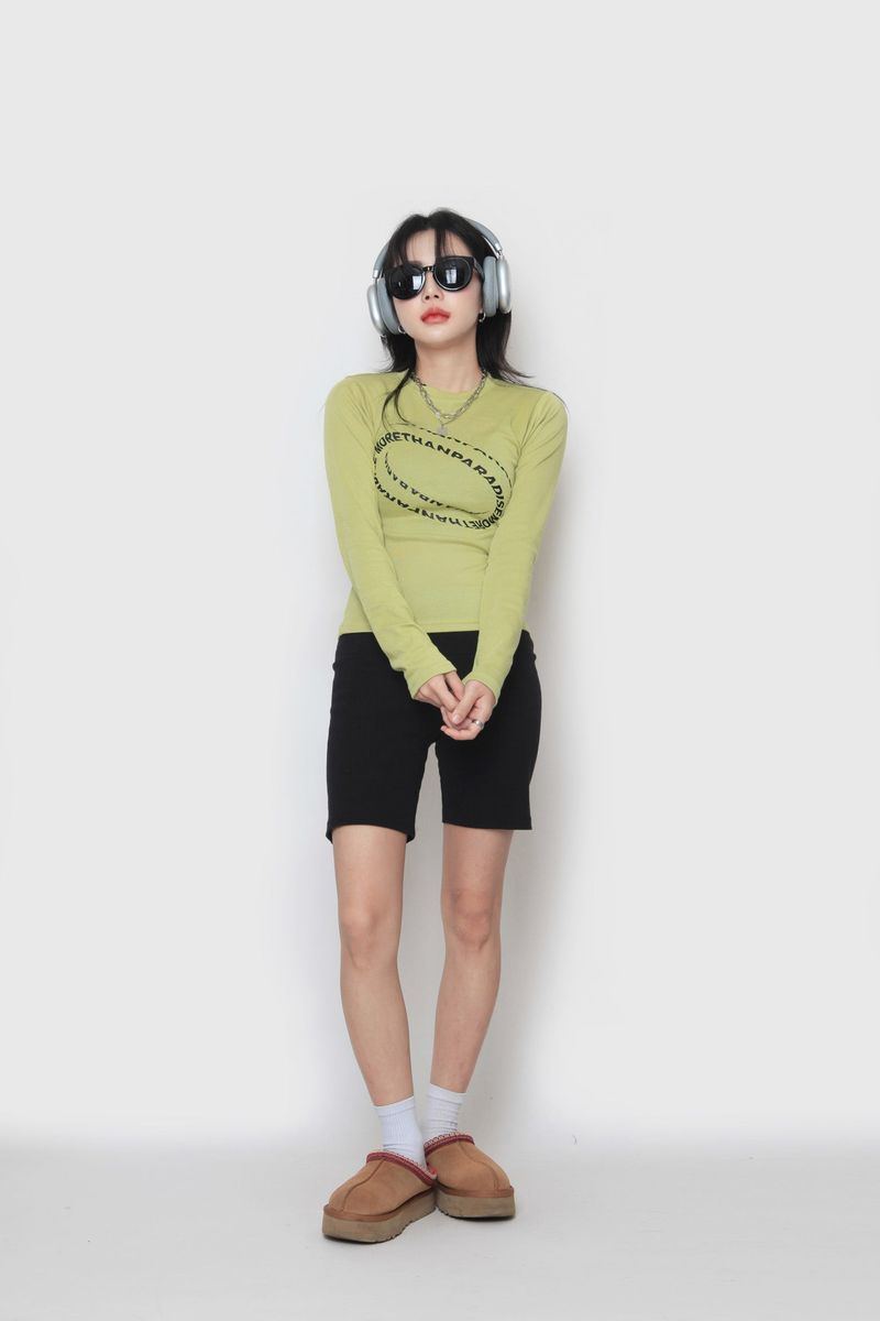 Wave Crop Long Sleeve T-Shirt