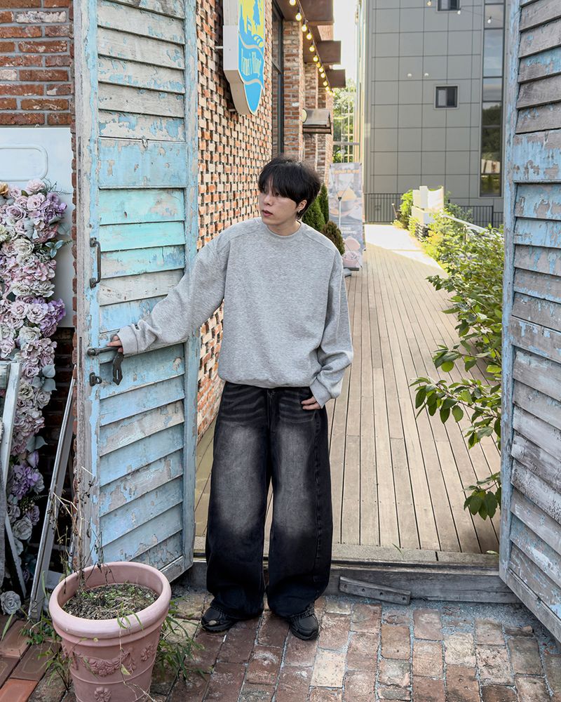 Bael plain cut overfit sweatshirt