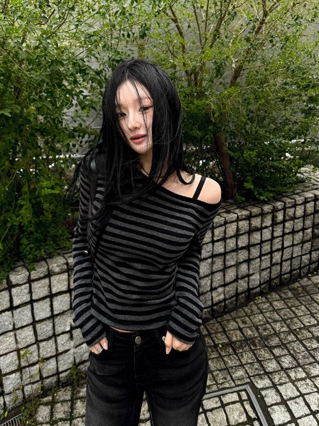 26SS★ [MADE] One-Shoulder Open Stripe Tee