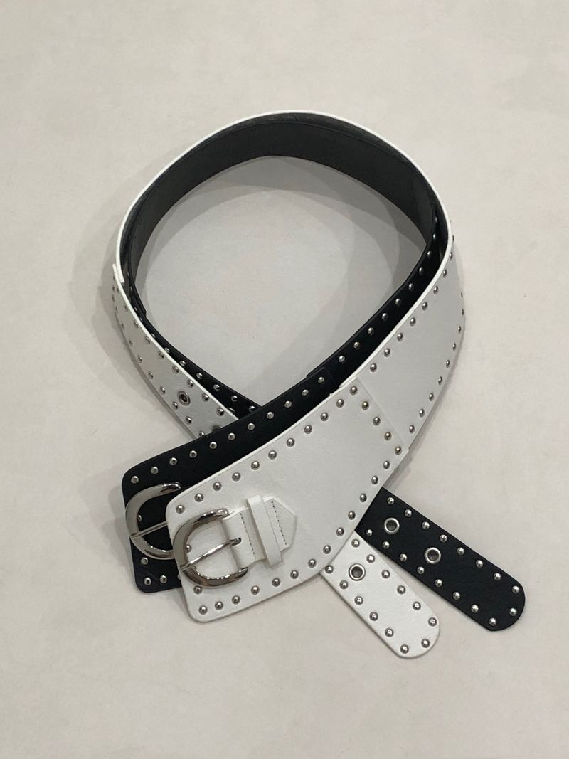 onthenextpage（オンザネクストページ）の「Western Stud Turf Belt（Fashion Accessories）」