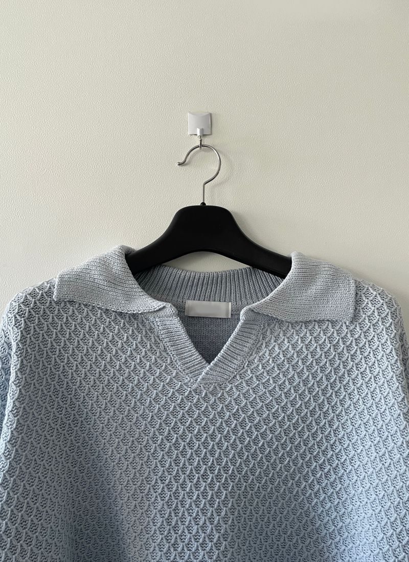Fish collar soft knit