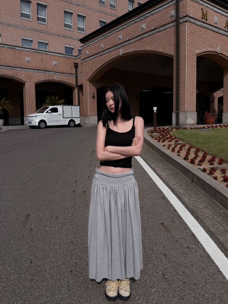 SWEAT SHIRRING MIDI SKIRT