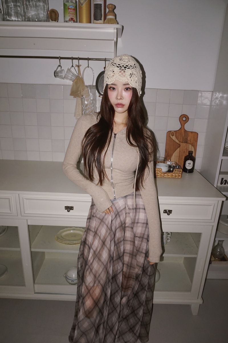 Knit Flower Bucket Beanie