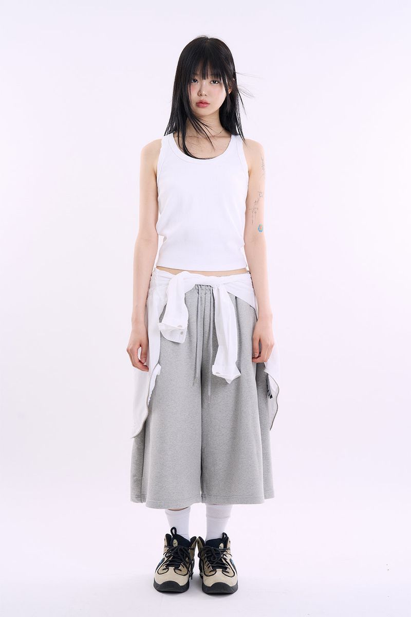 Double layer ribbed sleeveless top