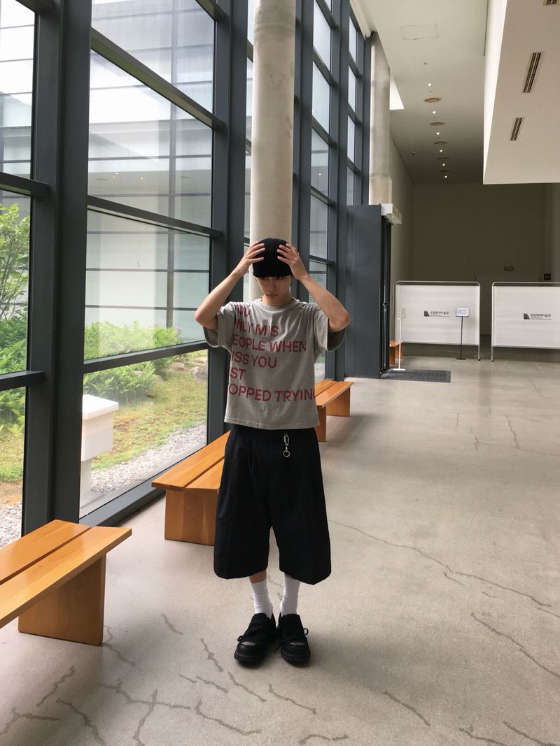 Trying Lettering Crop Short Sleeve T-shirt 4C