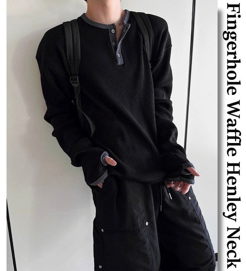 COSYHARU（コシハル）の「フィンガーホールワッフルヘンリーネック（トップス）」