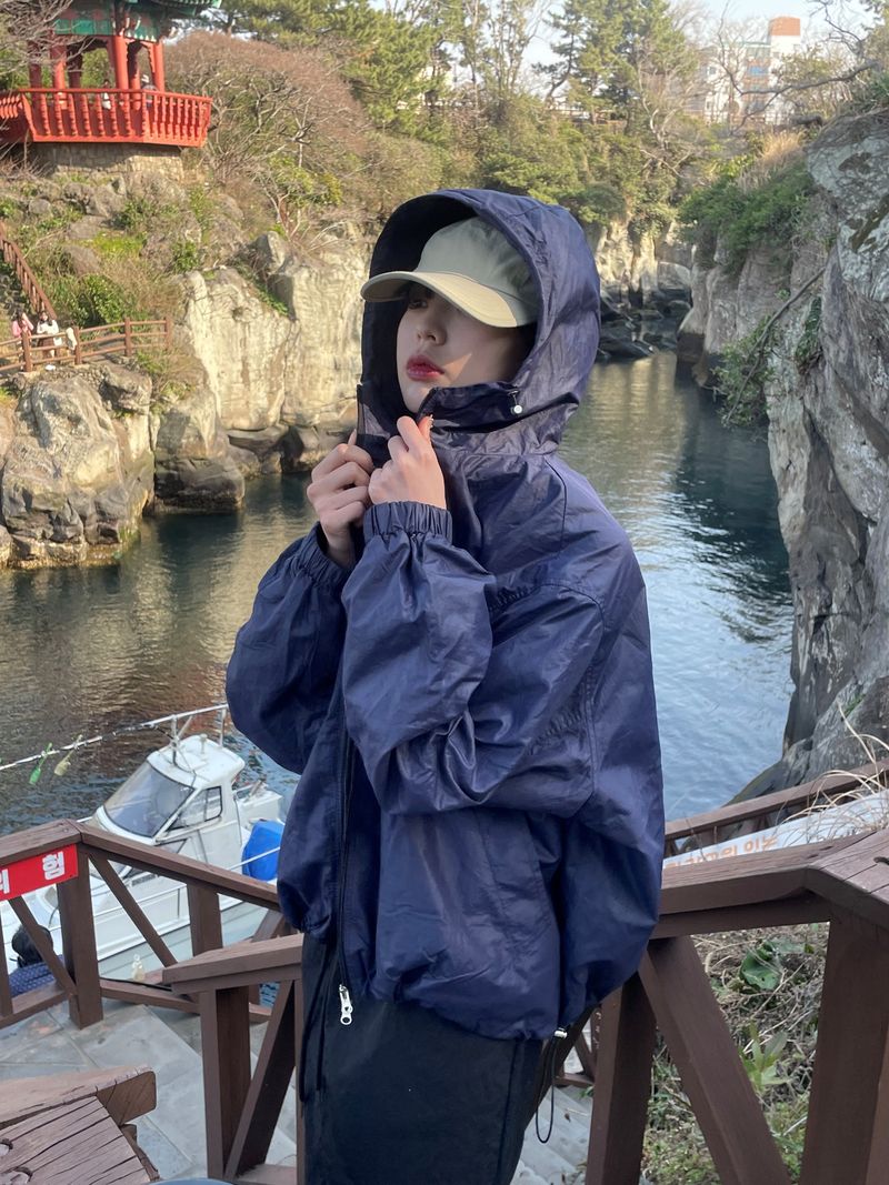 Layer hood jumper 