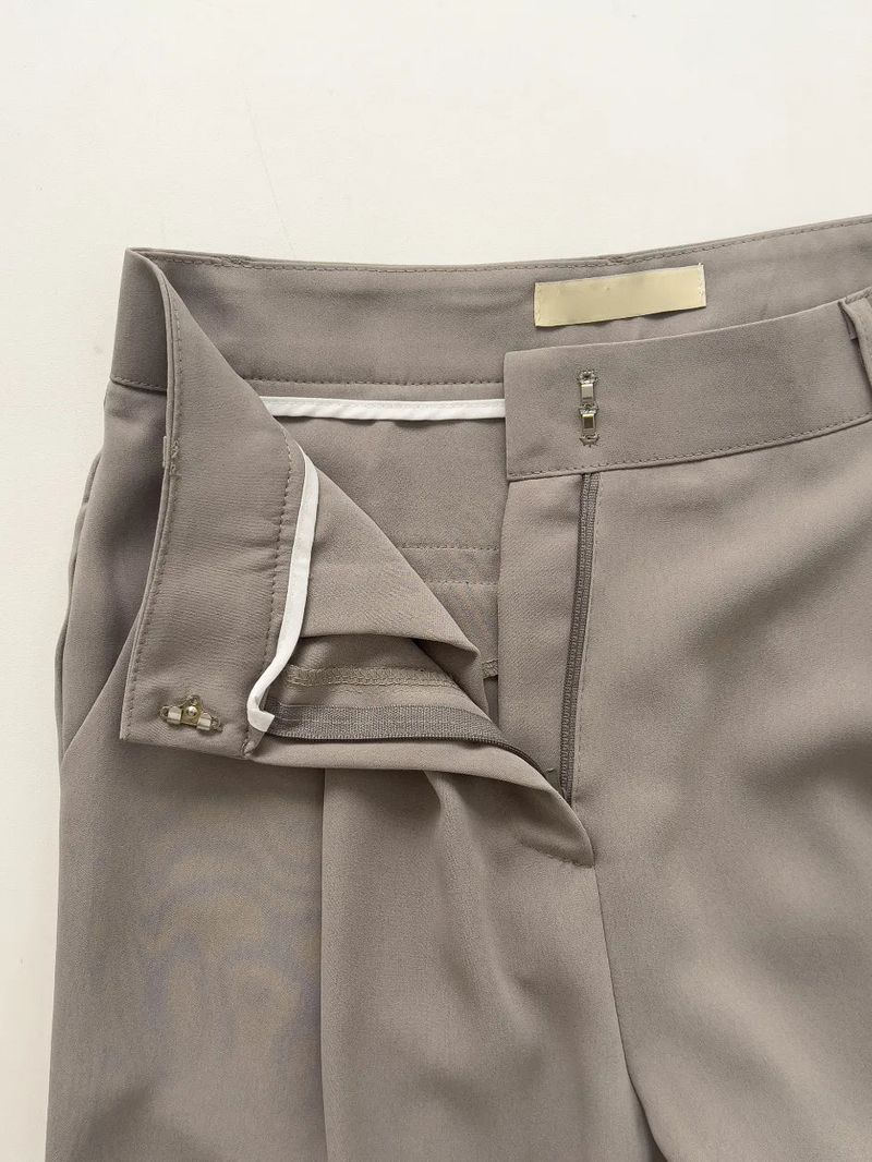 One Tuck Semi-Wide Slacks