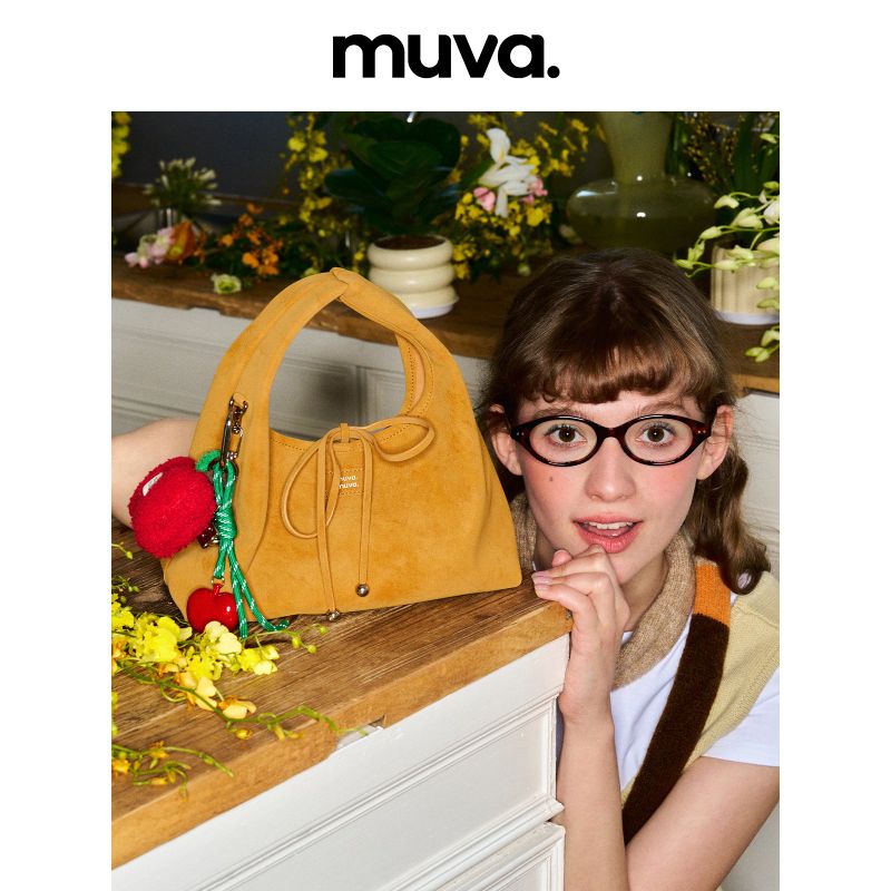 muva.(ムーヴァ)の「muva. Triangle Rice‑Ball‑Shaped Handbag, Convertible Shoulder & Cross‑body Mini Tote for Women, Autumn Winter, New Arrival Dec 16(Bags)」