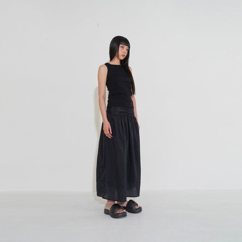Overlap sleeveless 001