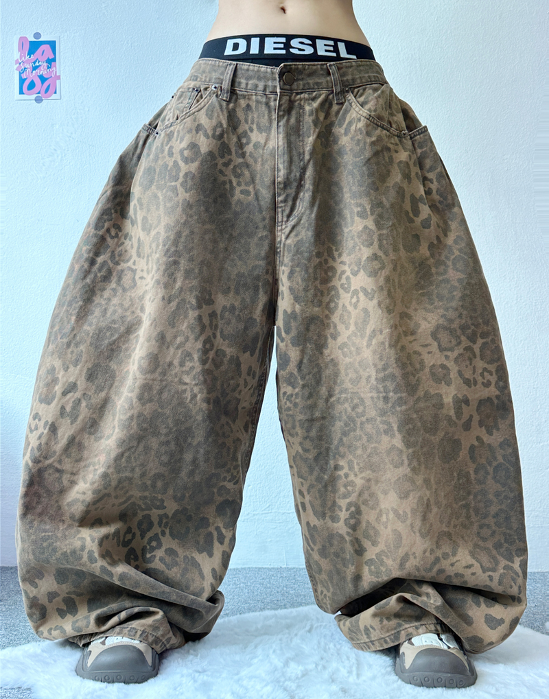 HIDDEN POCKET LEOPARD SPOT BALLOON DENIM🤎💚 - 2 COLORS