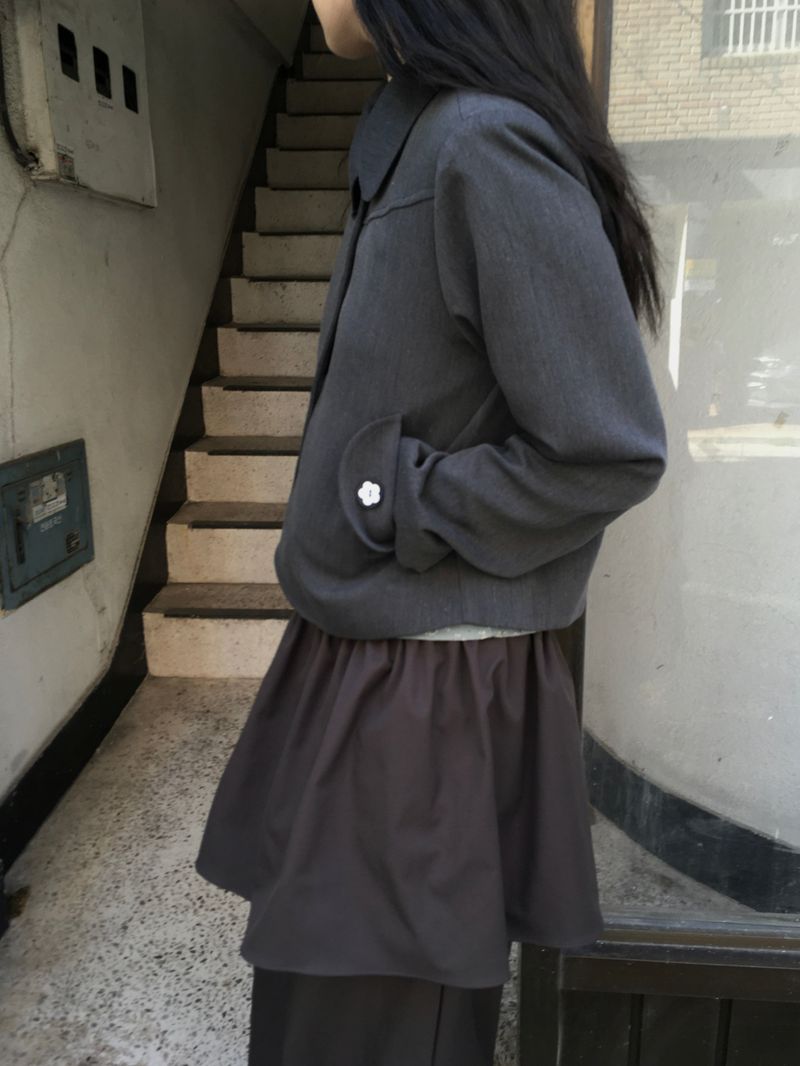 flower button jacket