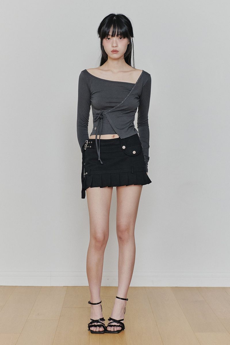 PAIN OR PLEASURE（ペインオアプレジャー）の「RUE BELTED MINI SKIRT black（Skirts）」