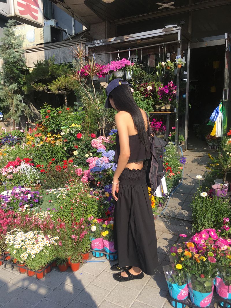 Rose Shirring Skirt